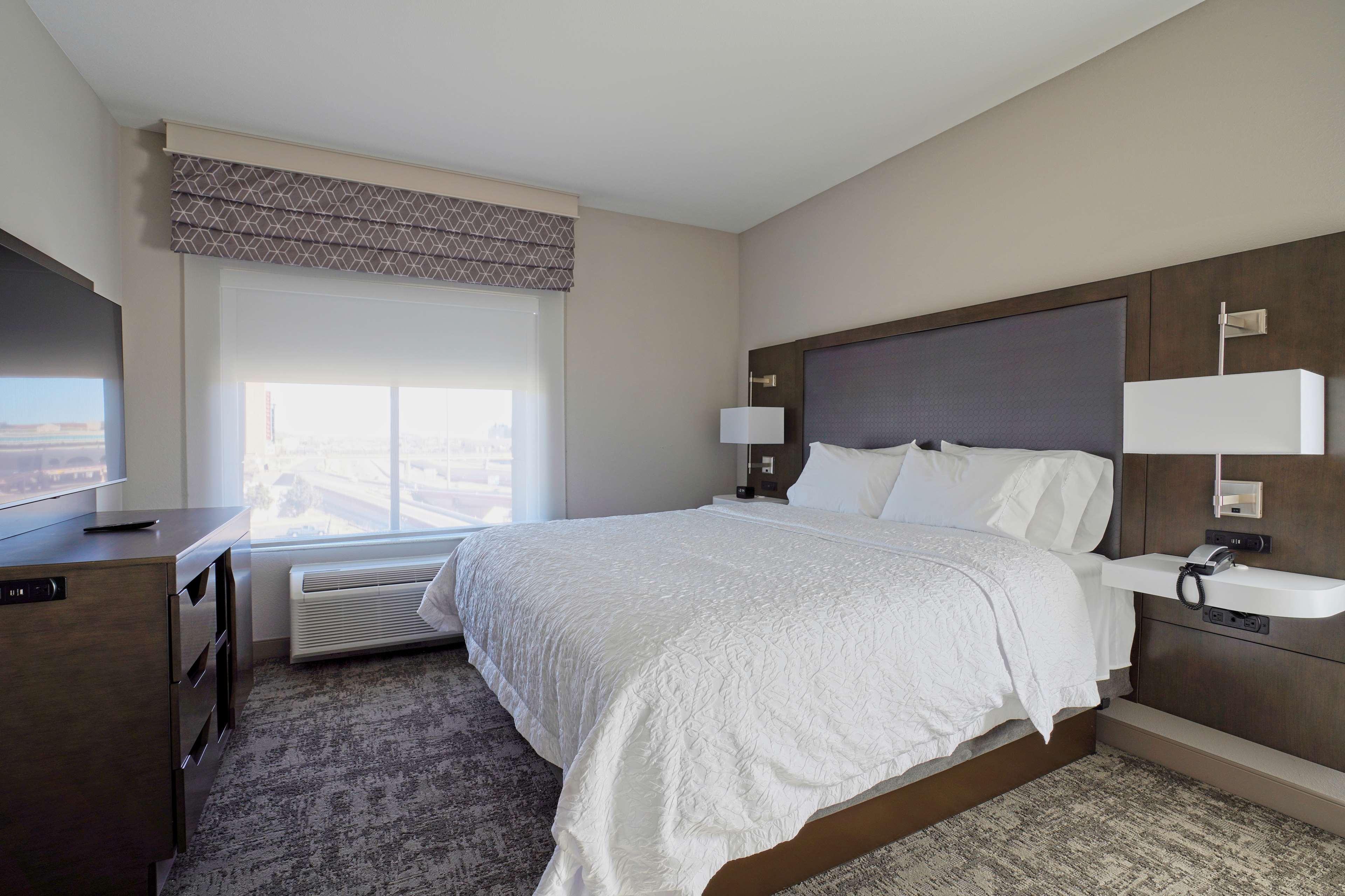 Hampton Inn & Suites Lubbock University, Tx Ngoại thất bức ảnh